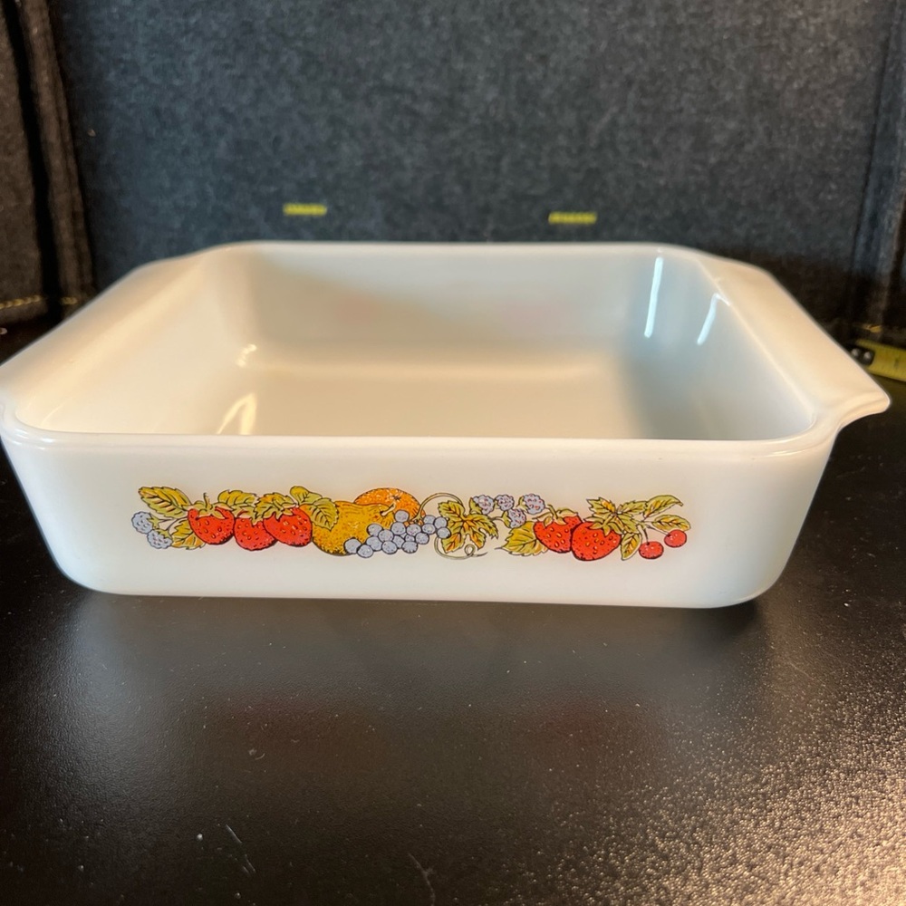 Anchor Hocking Fire King Natures Bounty 435 Ovenware Casserole Dish Vintage